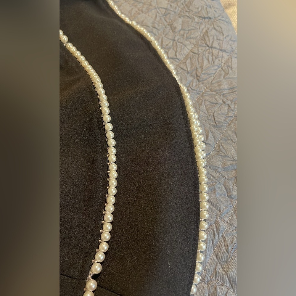 Calvin Klein tiered bell sleeve dress with pearls 4 - Picture 4 of 8